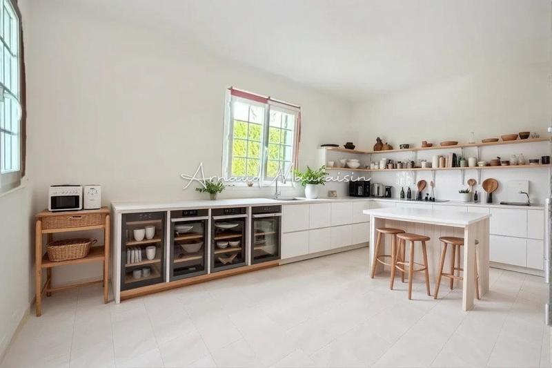 Maison - 158 m² - 6 pièces