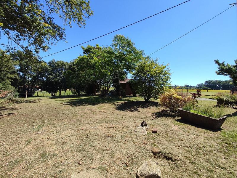 Corps de ferme - 200 m² - 4 pièces