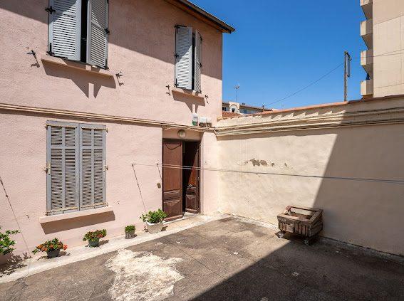 Appartement - 63 m² - 4 pièces