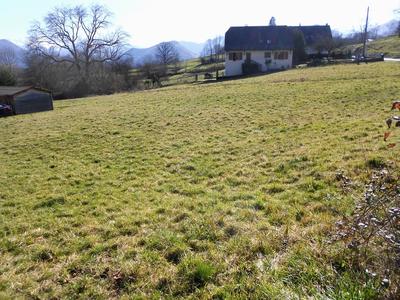 Terrain constructible - 1 000 m²
