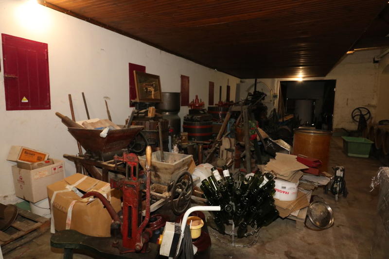 Maison - 1 500 m² - 7 pièces