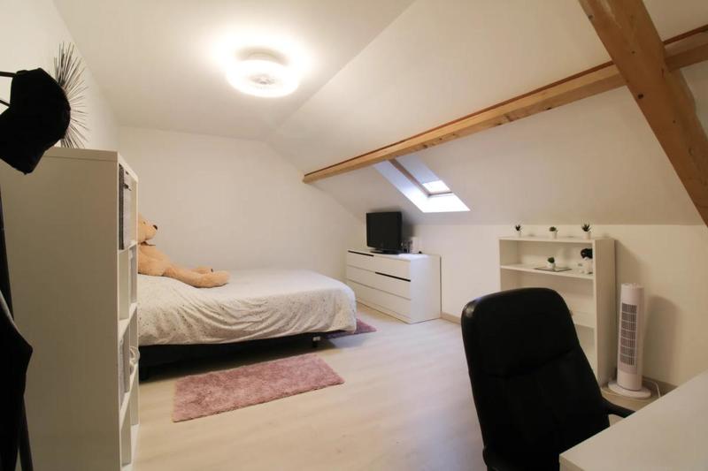 Maison - 197 m² - 7 pièces