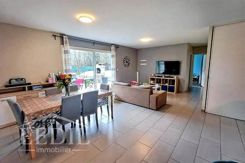Maison - 110 m² - 5 pièces