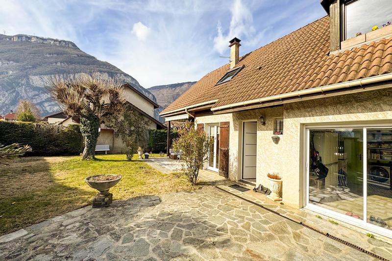 Maison - 133 m² - 6 pièces