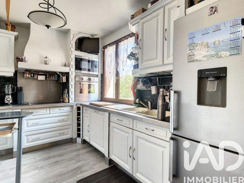 Maison - 90 m² - 6 pièces