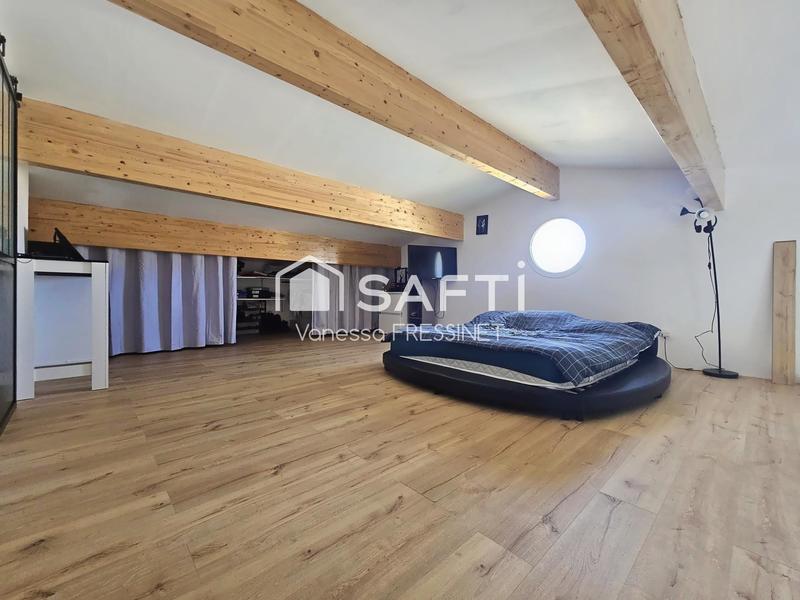 Maison - 100 m² - 4 pièces