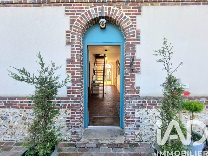 Maison - 200 m² - 10 pièces