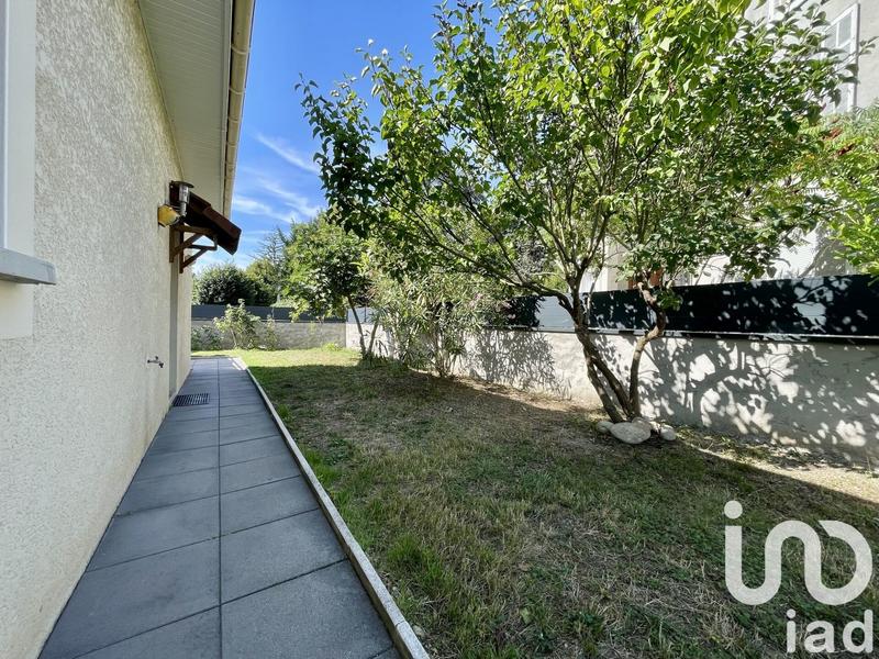 Maison - 111 m² - 5 pièces