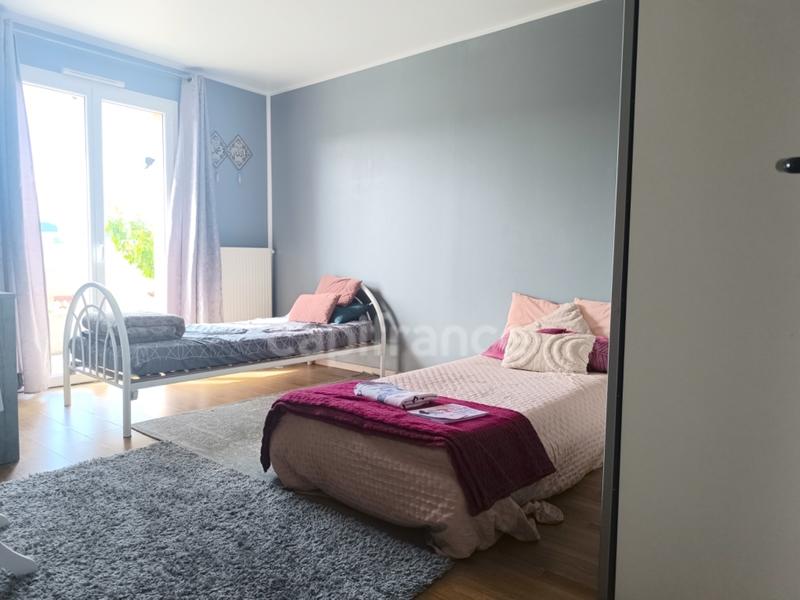 Maison - 85 m² - 5 pièces