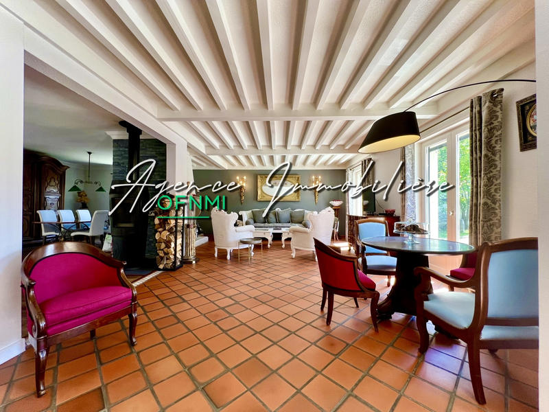 Villa - 192 m² - 7 pièces