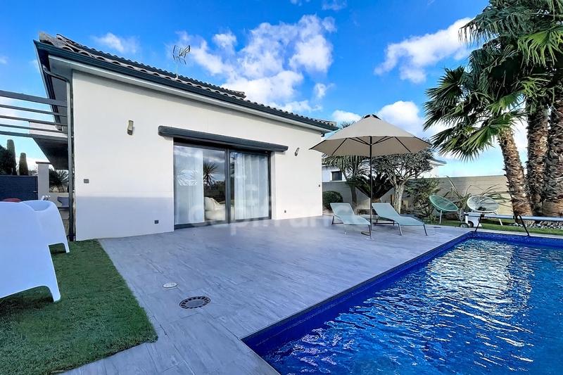 Villa - 145 m² - 6 pièces