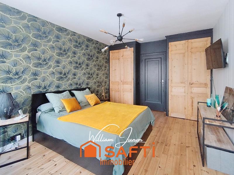 Duplex - 225 m² - 7 pièces