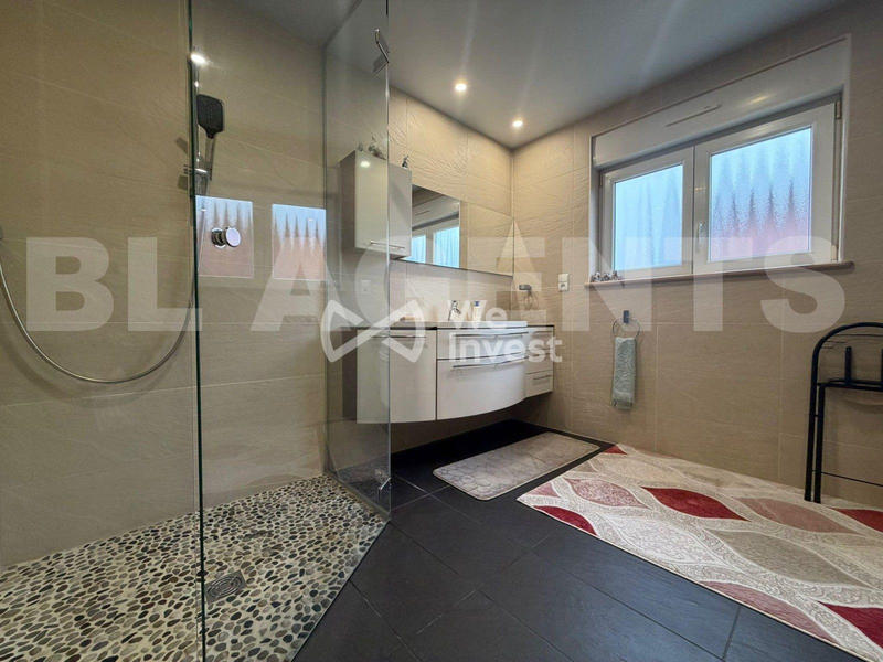 Maison - 138 m² - 5 pièces