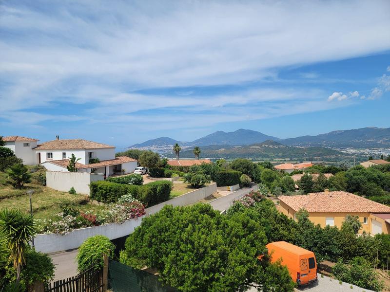 Villa - 130 m² - 5 pièces