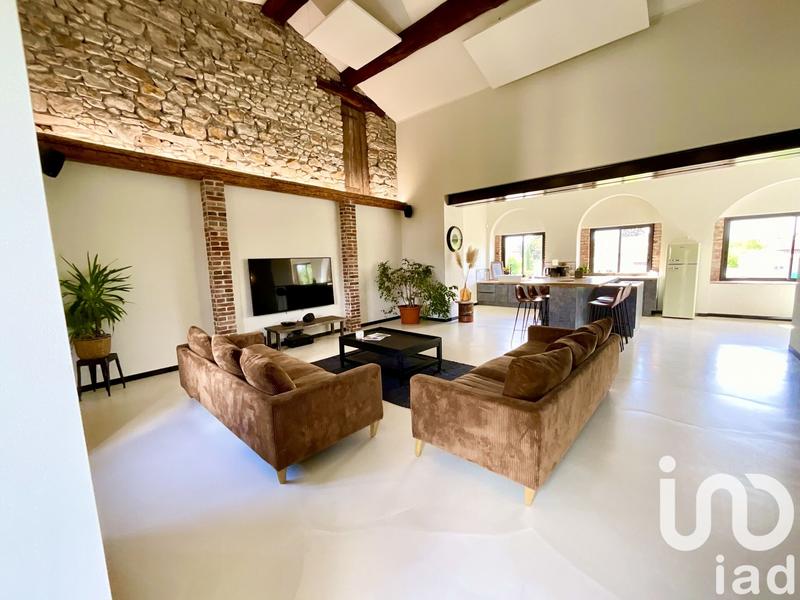 Maison - 290 m² - 7 pièces