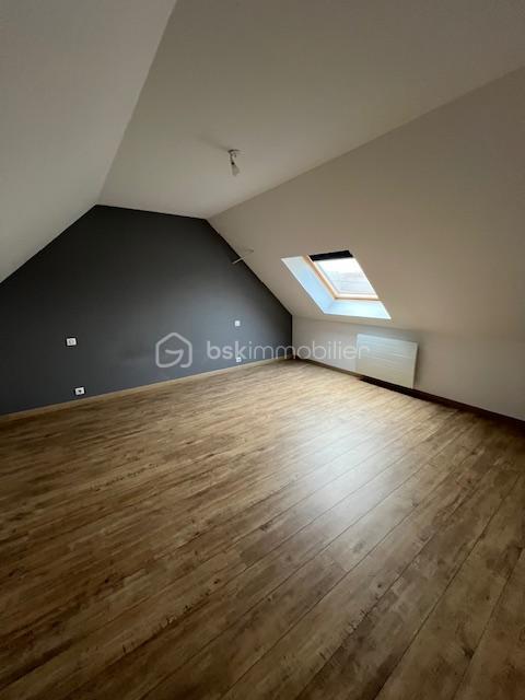 Propriété - 240 m² - 9 pièces