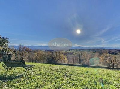 Maison - 180 m² - 6 pièces