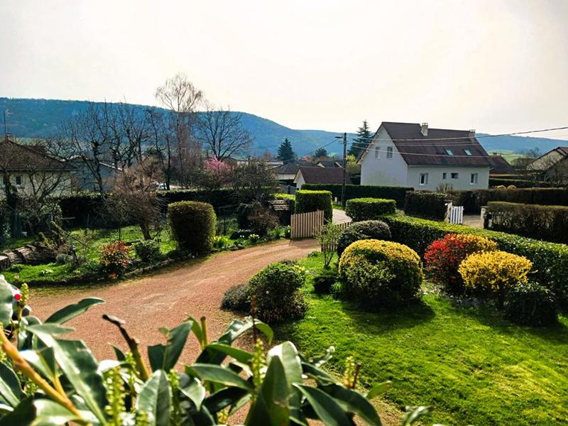 Maison - 230 m² - 9 pièces