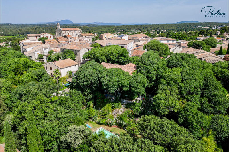 Villa - 220 m² - 7 pièces