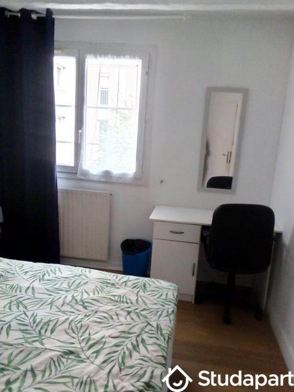 Chambre - 11 m² - 1 pièce