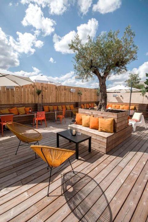 Entrepôt - 1 700 m²