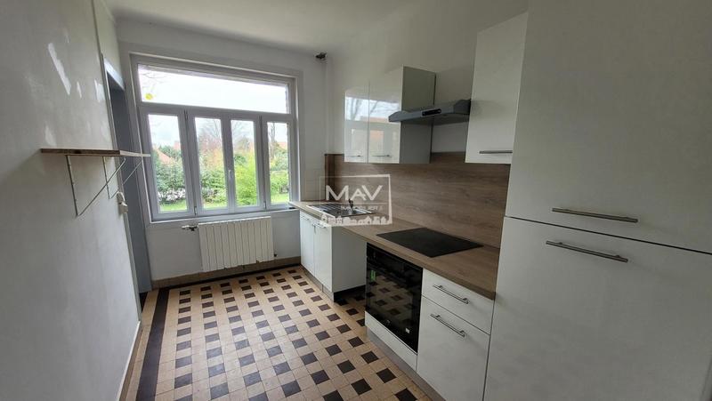 Maison - 100 m² - 4 pièces