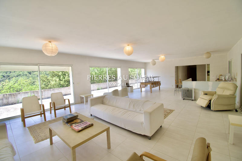 Villa - 140 m² - 4 pièces