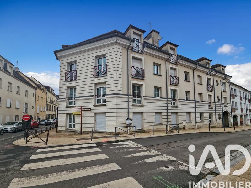 Appartement - 100 m² - 5 pièces