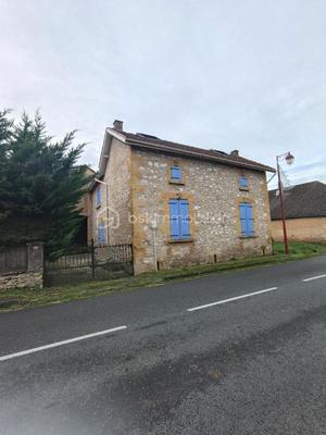 Maison en pierre - 113 m² - 4 pièces