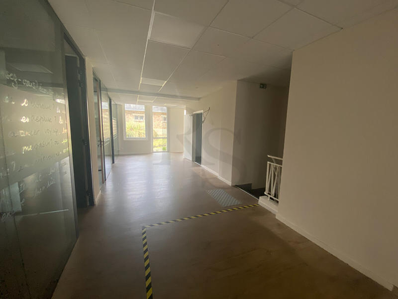 Local commercial - 190 m²