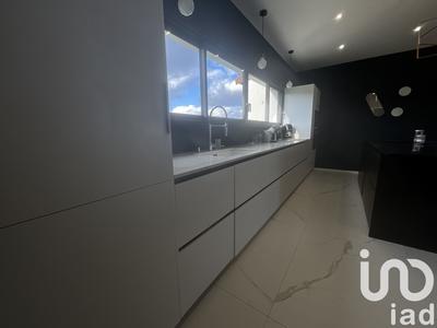 Maison - 159 m² - 5 pièces