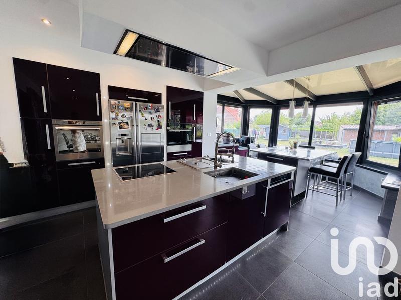 Maison - 195 m² - 7 pièces