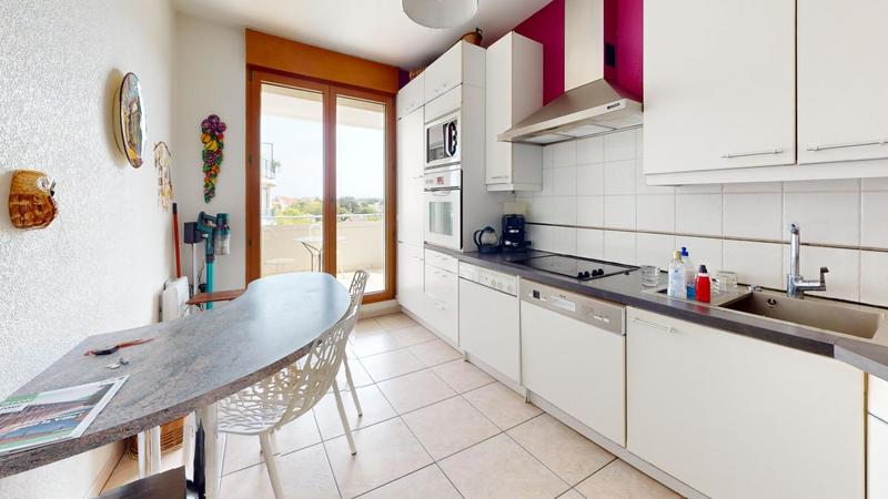 Appartement - 82 m² - 3 pièces