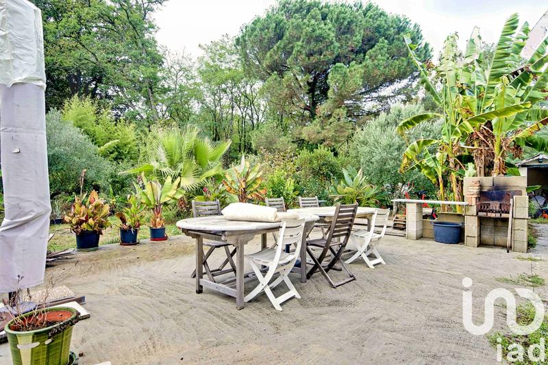 Maison - 357 m² - 11 pièces