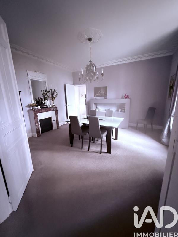 Maison de ville - 180 m² - 9 pièces