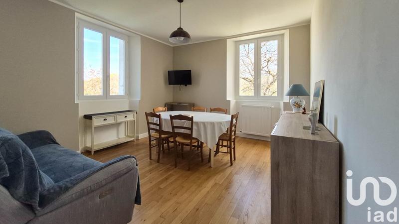 Maison - 210 m² - 5 pièces