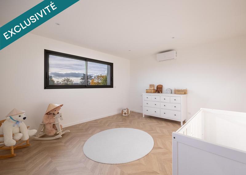 Maison - 205 m² - 6 pièces