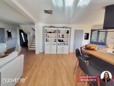 Maison - 150 m² - 8 pièces