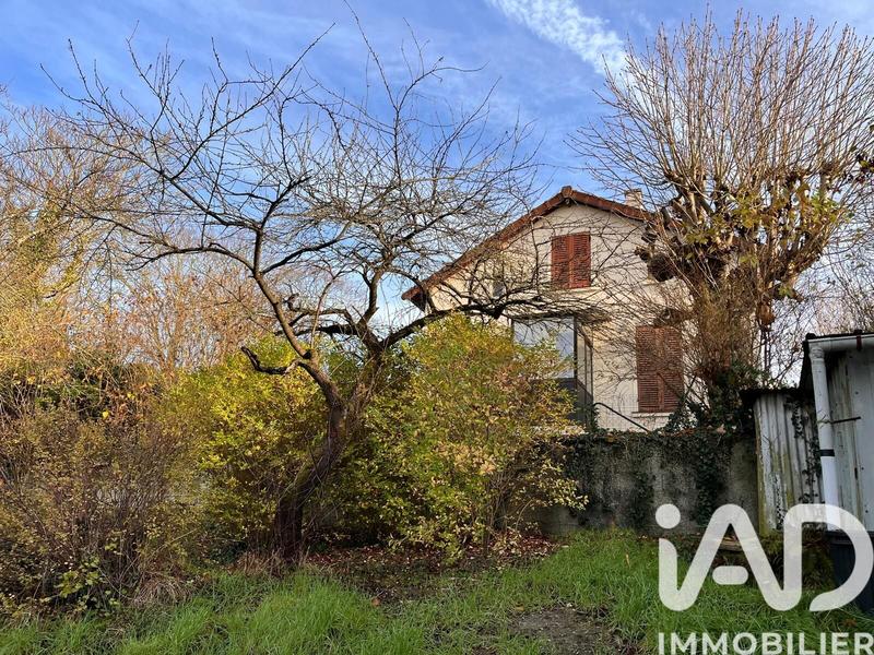 Maison - 99 m² - 6 pièces