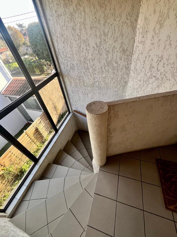 Immeuble - 226 m² - 10 pièces