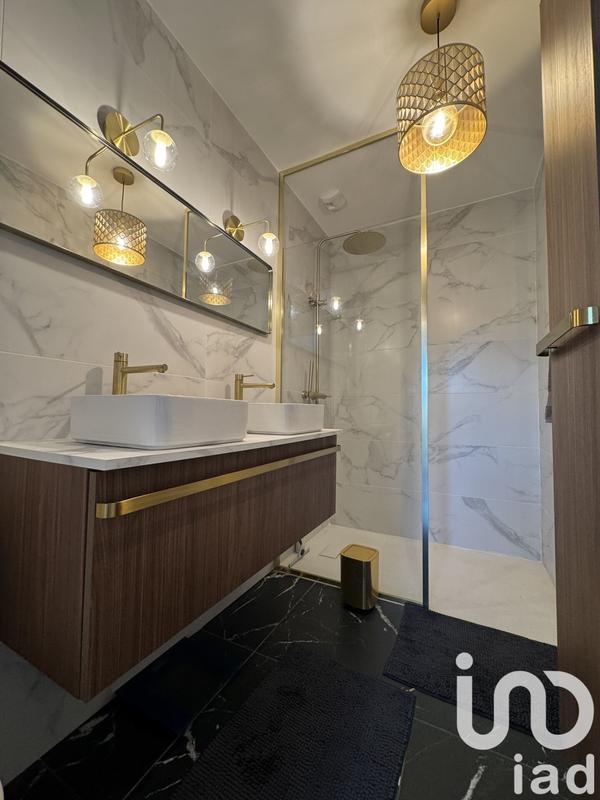 Maison - 170 m² - 5 pièces