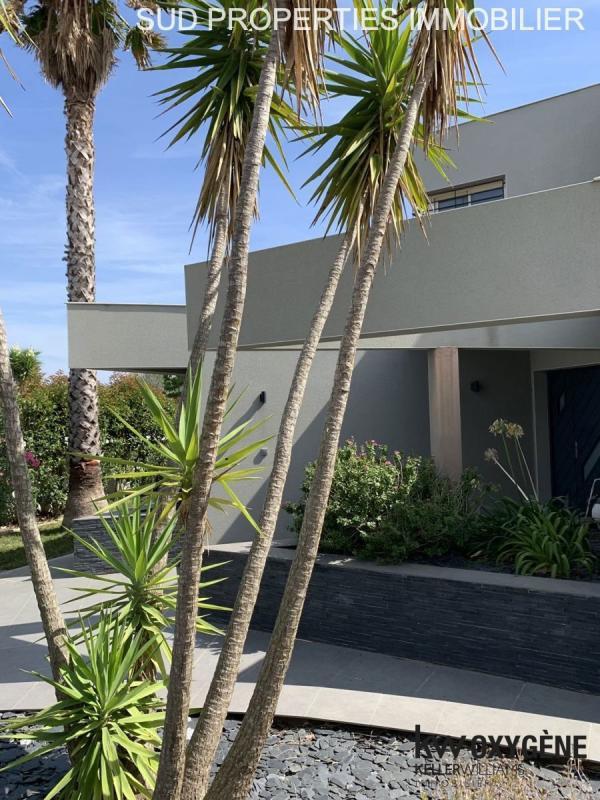 Maison - 218 m² - 7 pièces