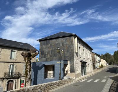 Marché Couvert de la Source