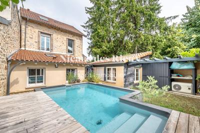 Maison ancienne - 168 m² - 7 pièces