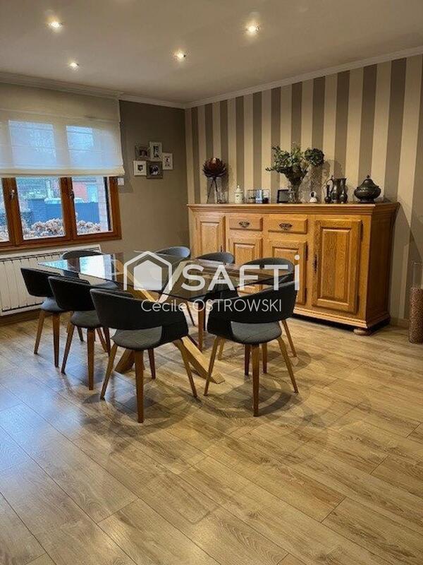 Maison - 108 m² - 5 pièces