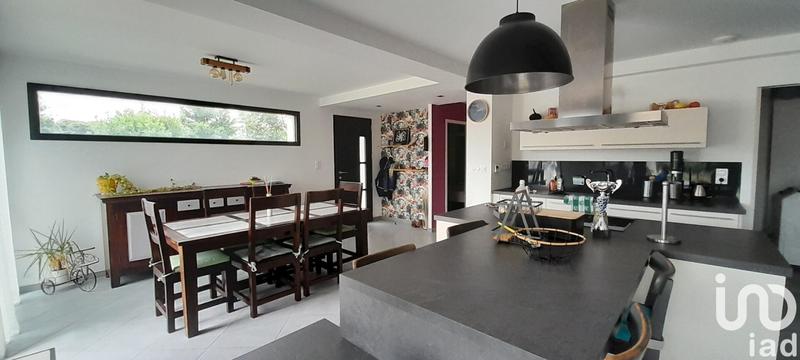 Maison - 130 m² - 6 pièces