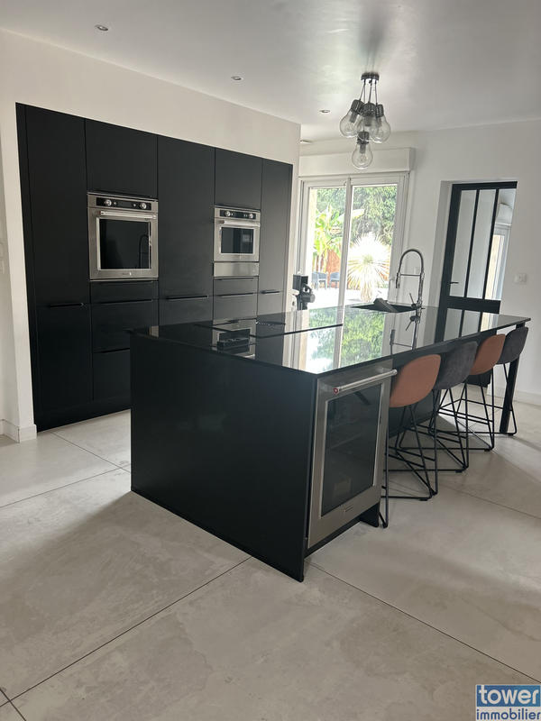 Maison - 126 m² - 6 pièces