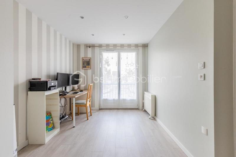 Maison - 98 m² - 5 pièces