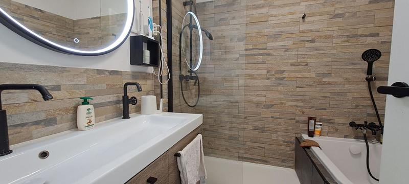 Appartement - 93 m² - 4 pièces