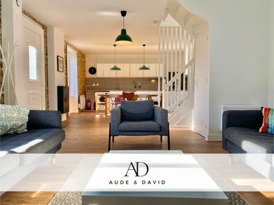 Maison - 230 m² - 7 pièces